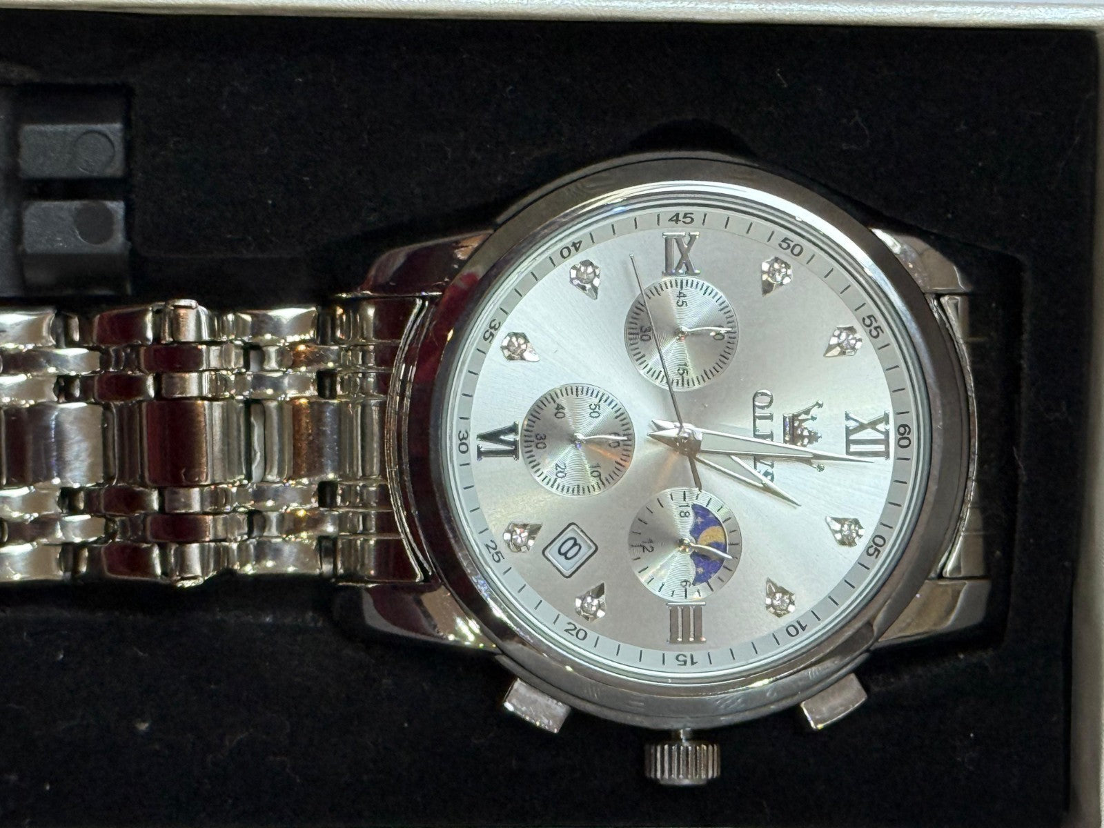 OLEVS Men's Watch Luxury Business Dress Watch UK Diamond Design Quartz